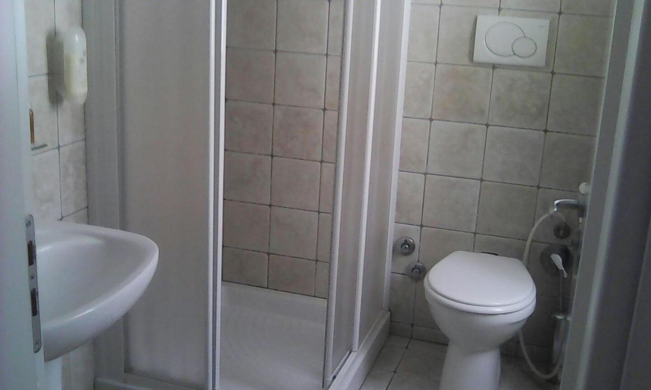 B & B Pigreco Szirakúza Kültér fotó